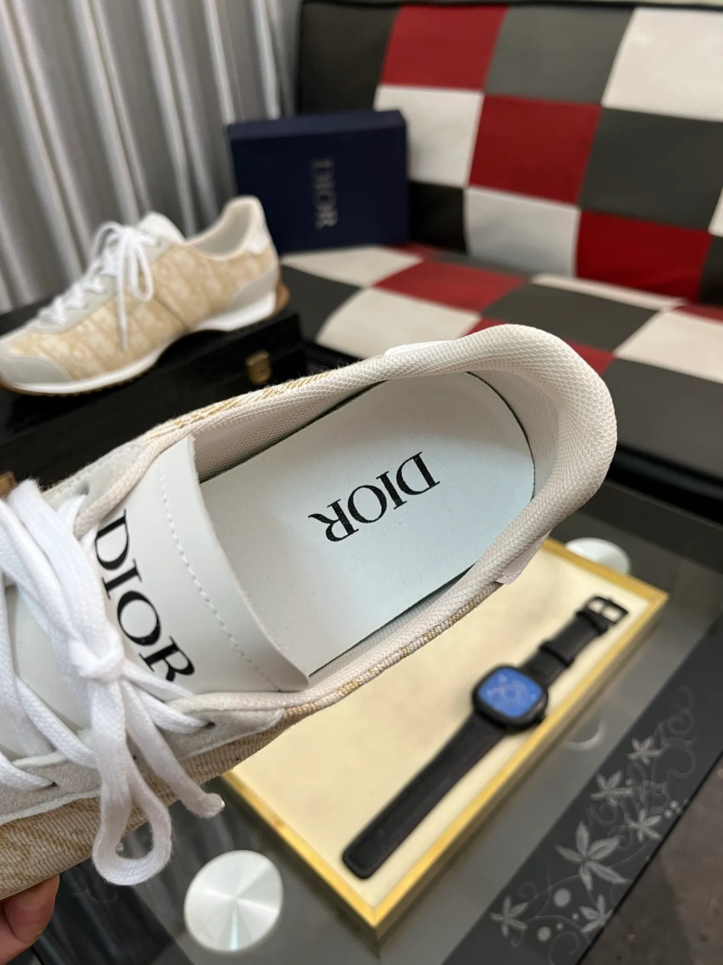 Men's shoes 💰420⌚️⌚️[Dior] Dior couple's style, new casual style launched in Hong Kong counters. Official website 1:1 production. Original Italian materials. Designed by European and American masters. Perfect shape to create counter quality. Solid color rubber wear-resistant outsole and classic dazzling head! Super versatile and very comfortable. High-end without losing taste, fashionable and novel! ! Absolute focus! Code number: 36-448️⃣Colors available